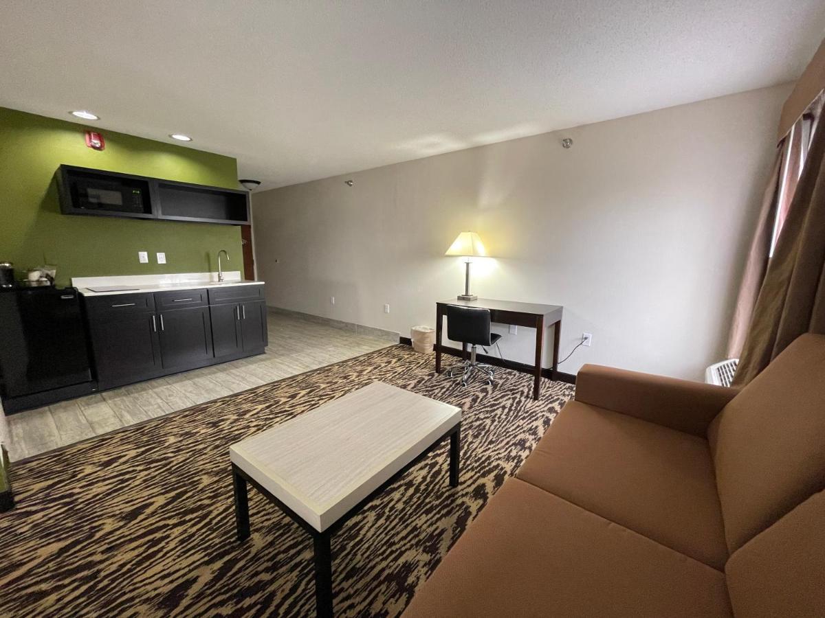 Quality Inn & Suites Clemmons I-40 Zewnętrze zdjęcie