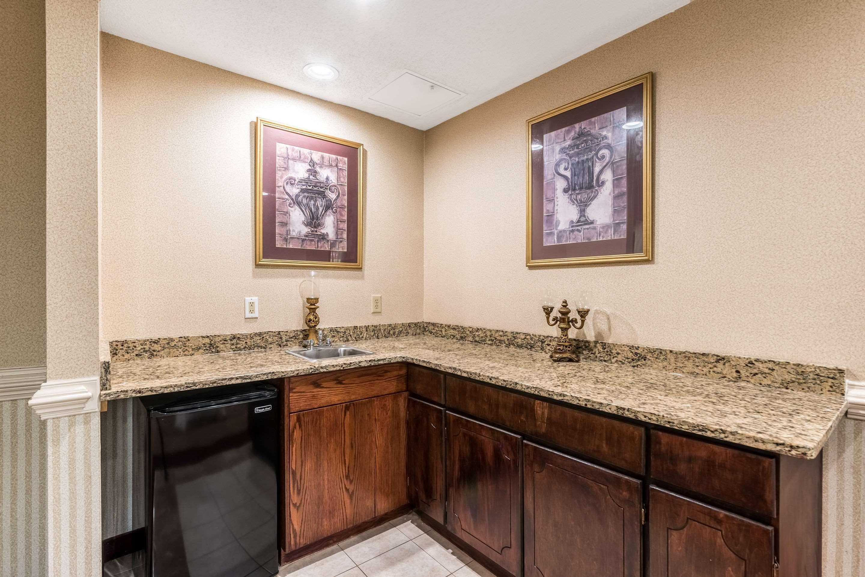 Quality Inn & Suites Clemmons I-40 Zewnętrze zdjęcie