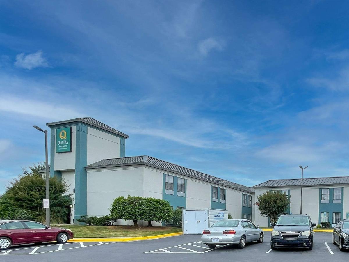 Quality Inn & Suites Clemmons I-40 Zewnętrze zdjęcie
